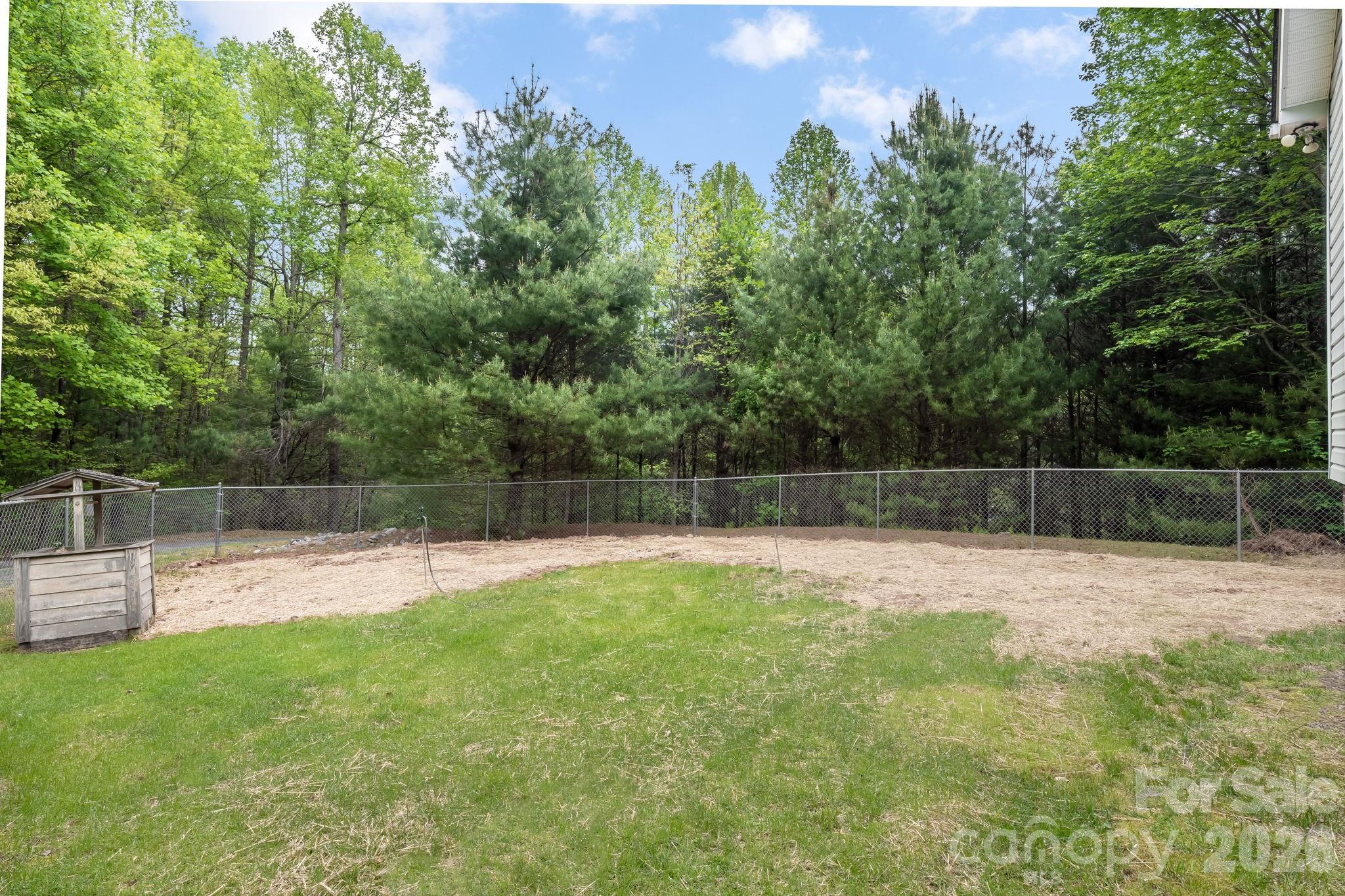3287 Cabin Creek Road Zirconia NC 28790