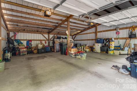 3287 Cabin Creek Road Zirconia NC 28790
