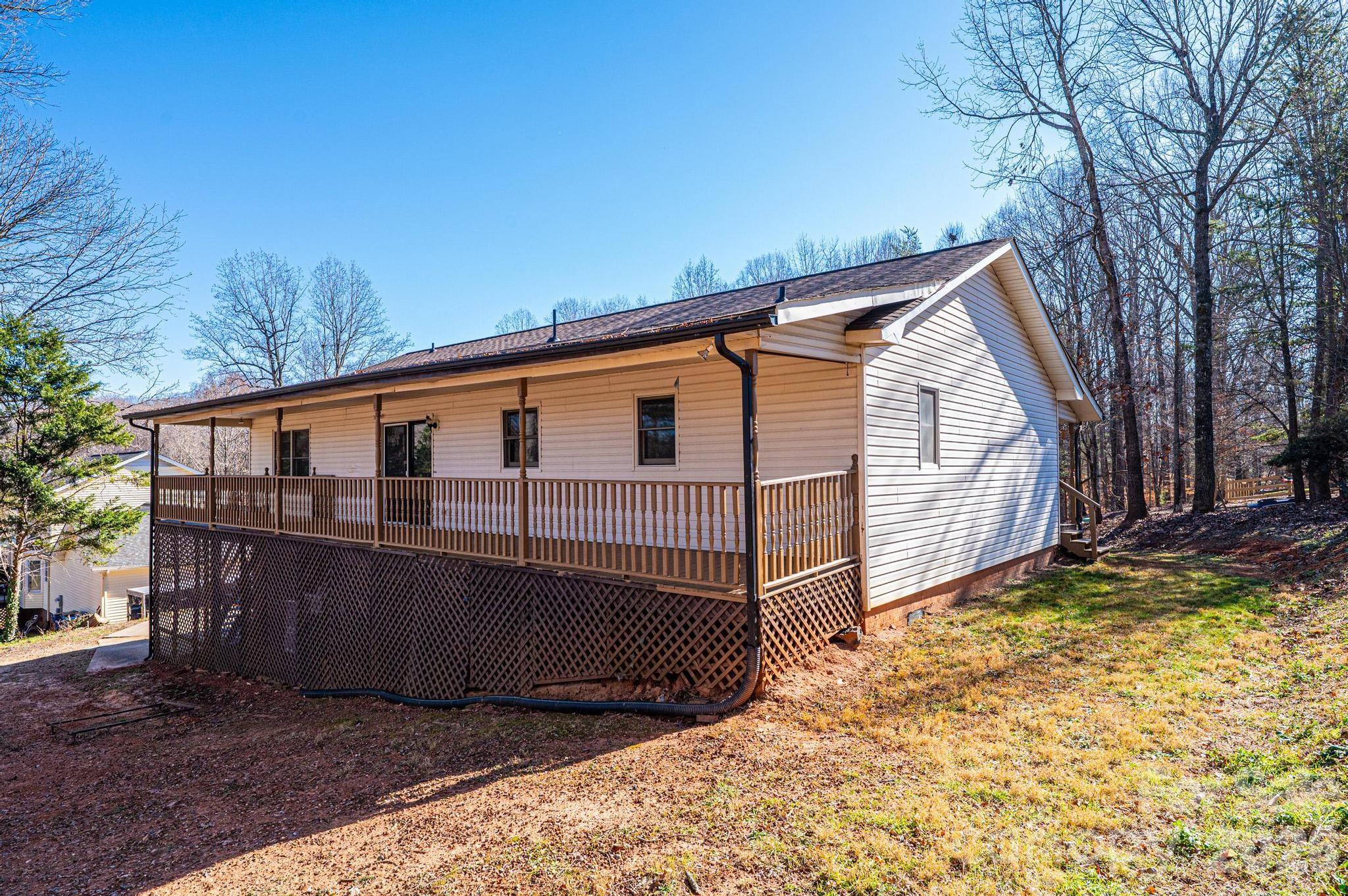 5284 Lisa Lane Hickory NC 28602