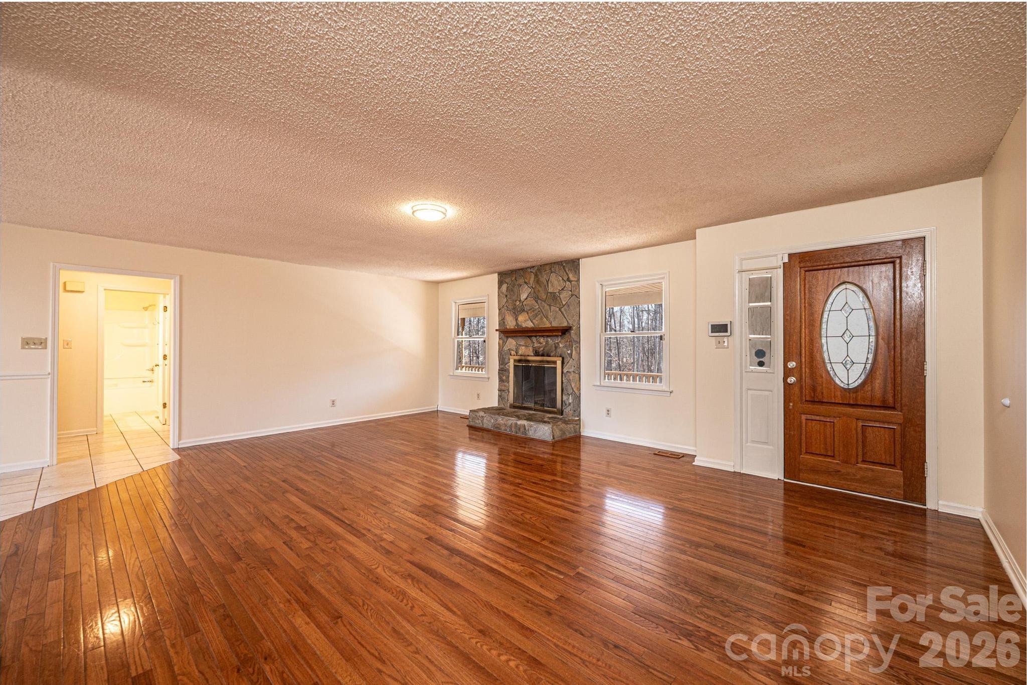 5284 Lisa Lane Hickory NC 28602