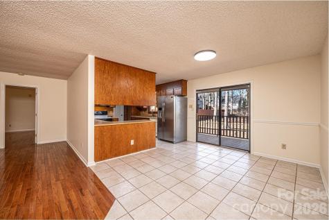 5284 Lisa Lane Hickory NC 28602