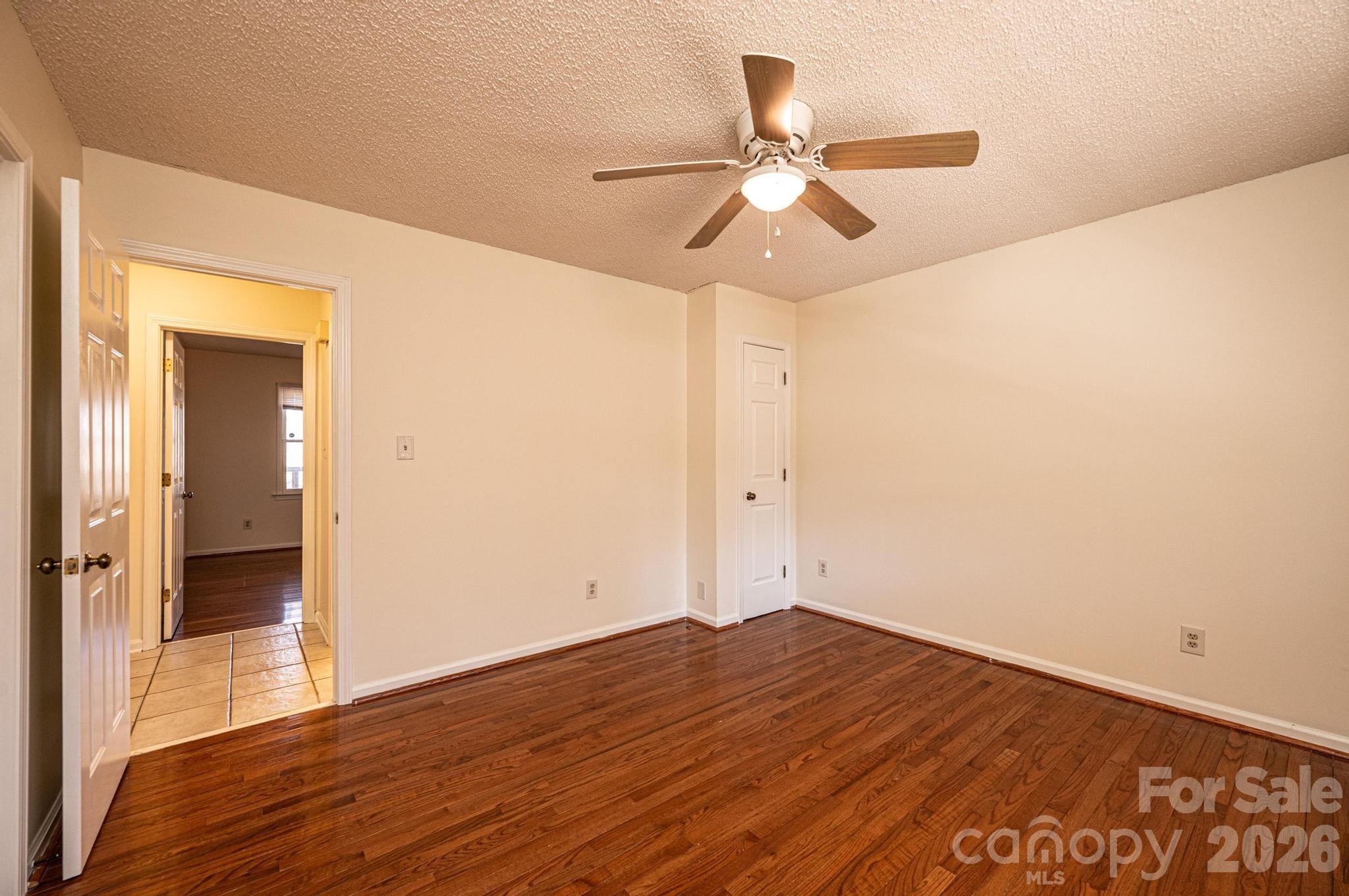 5284 Lisa Lane Hickory NC 28602