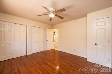 5284 Lisa Lane Hickory NC 28602