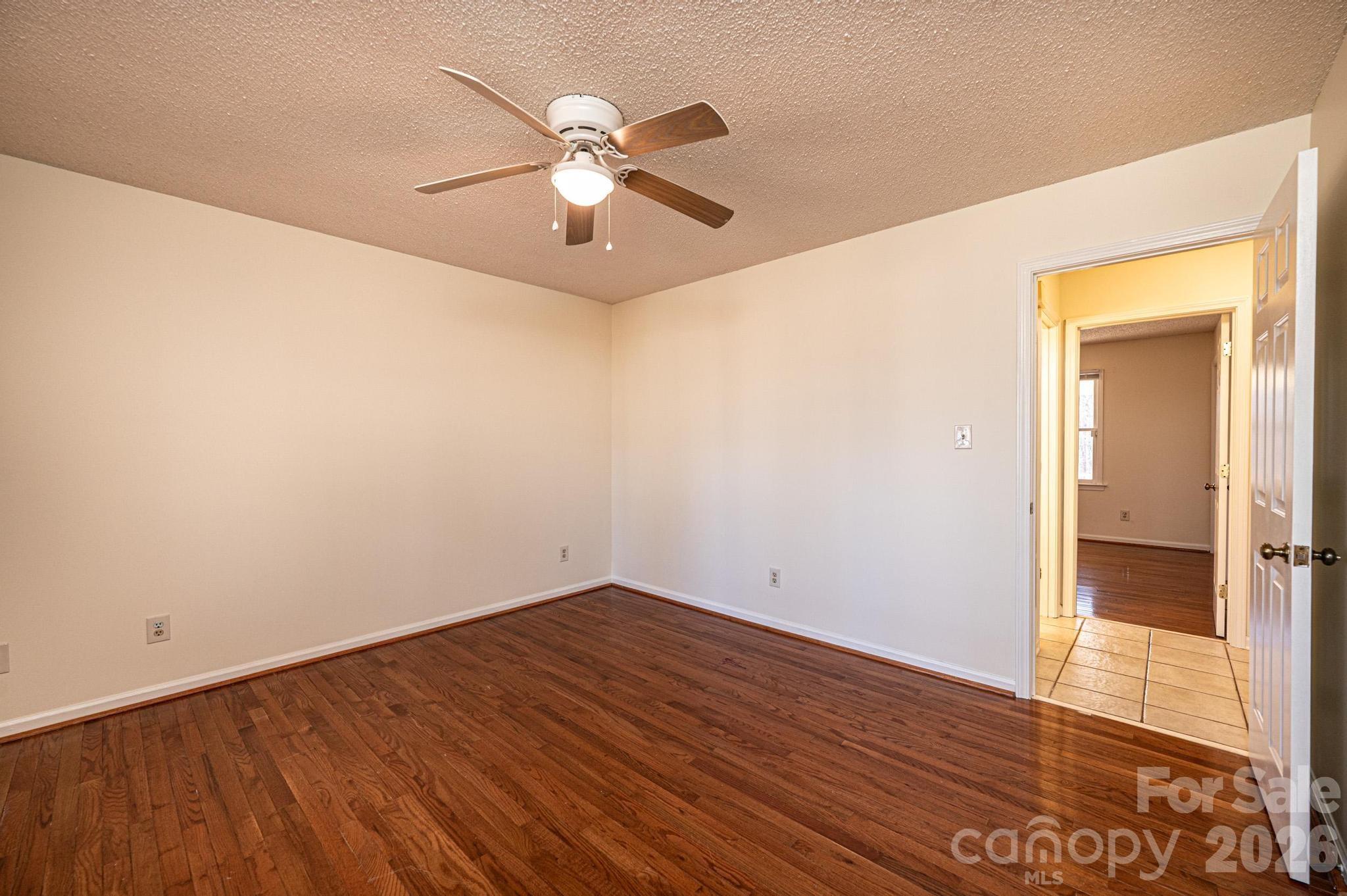 5284 Lisa Lane Hickory NC 28602