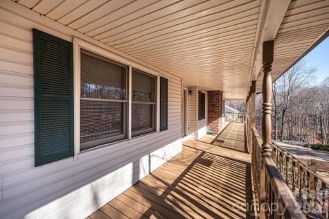 5284 Lisa Lane Hickory NC 28602