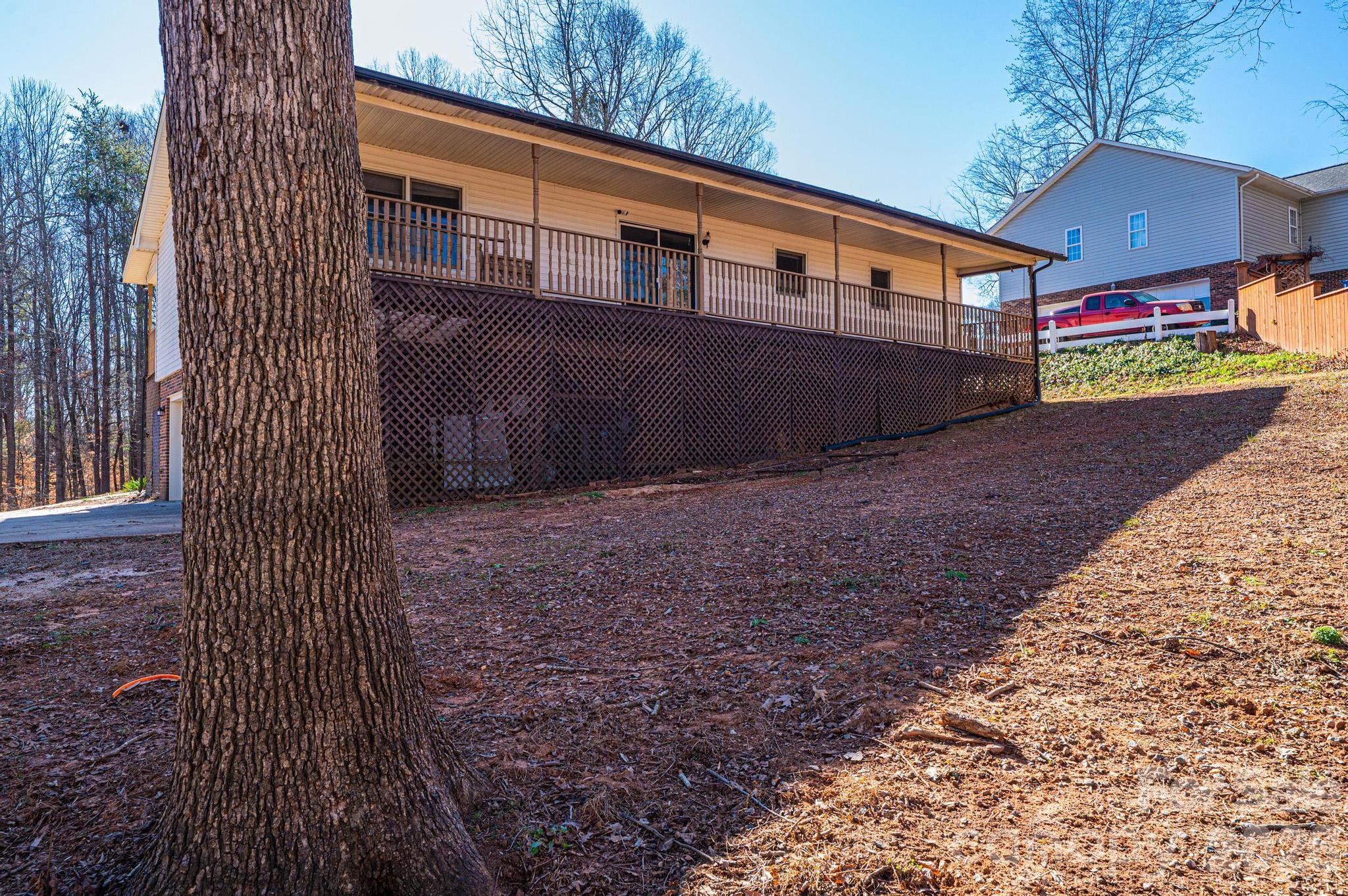 5284 Lisa Lane Hickory NC 28602