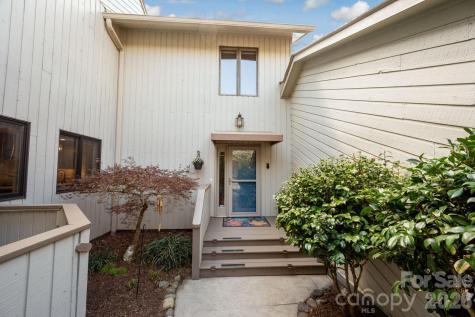 118 Cloverleaf Lane Asheville NC 28803