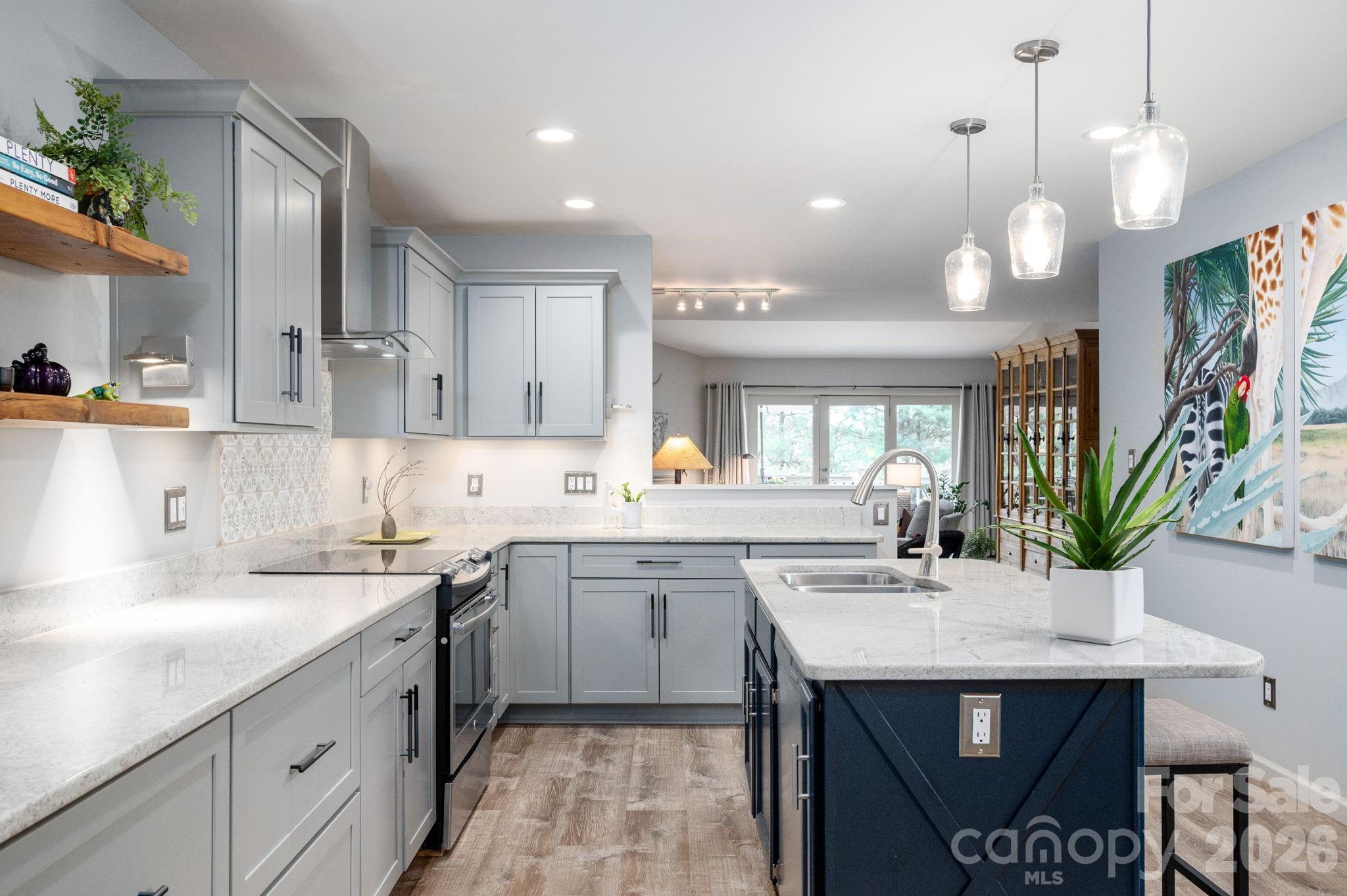 118 Cloverleaf Lane Asheville NC 28803