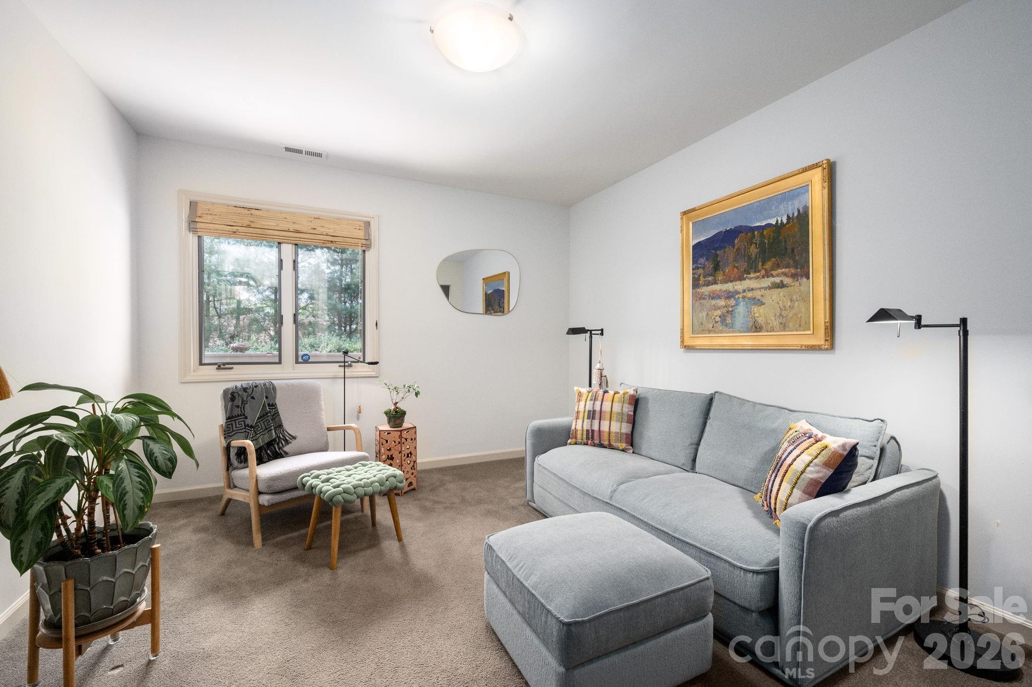 118 Cloverleaf Lane Asheville NC 28803