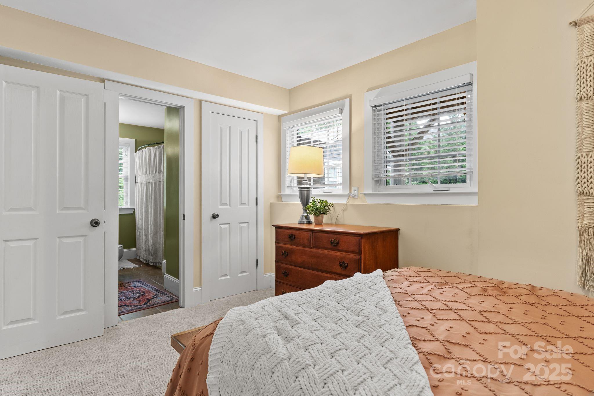 19 Rhudy Road Asheville NC 28806