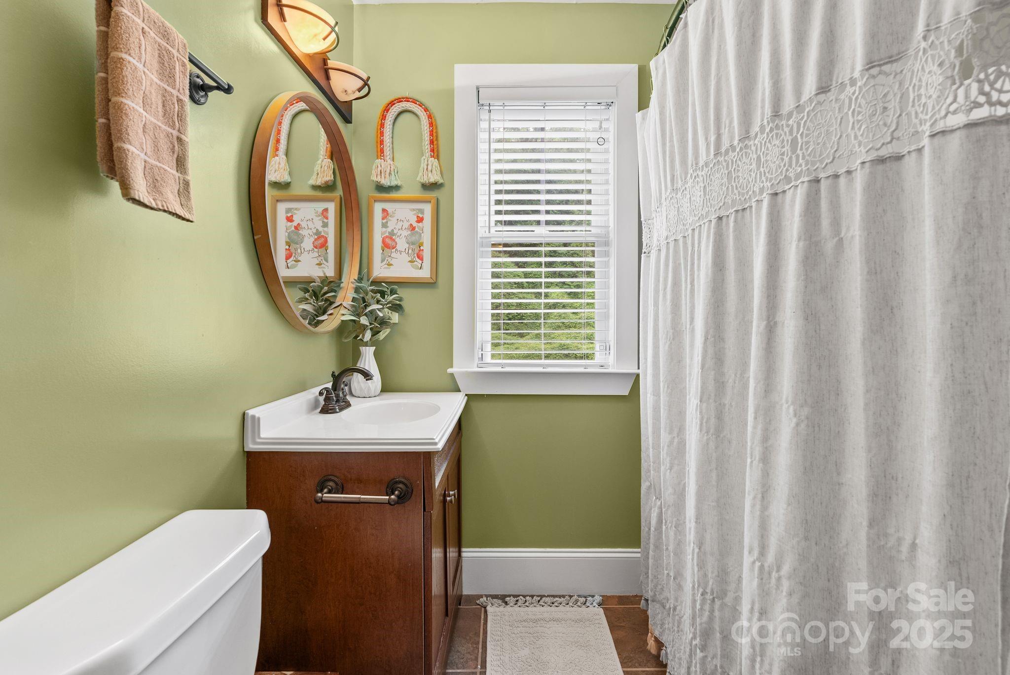 19 Rhudy Road Asheville NC 28806