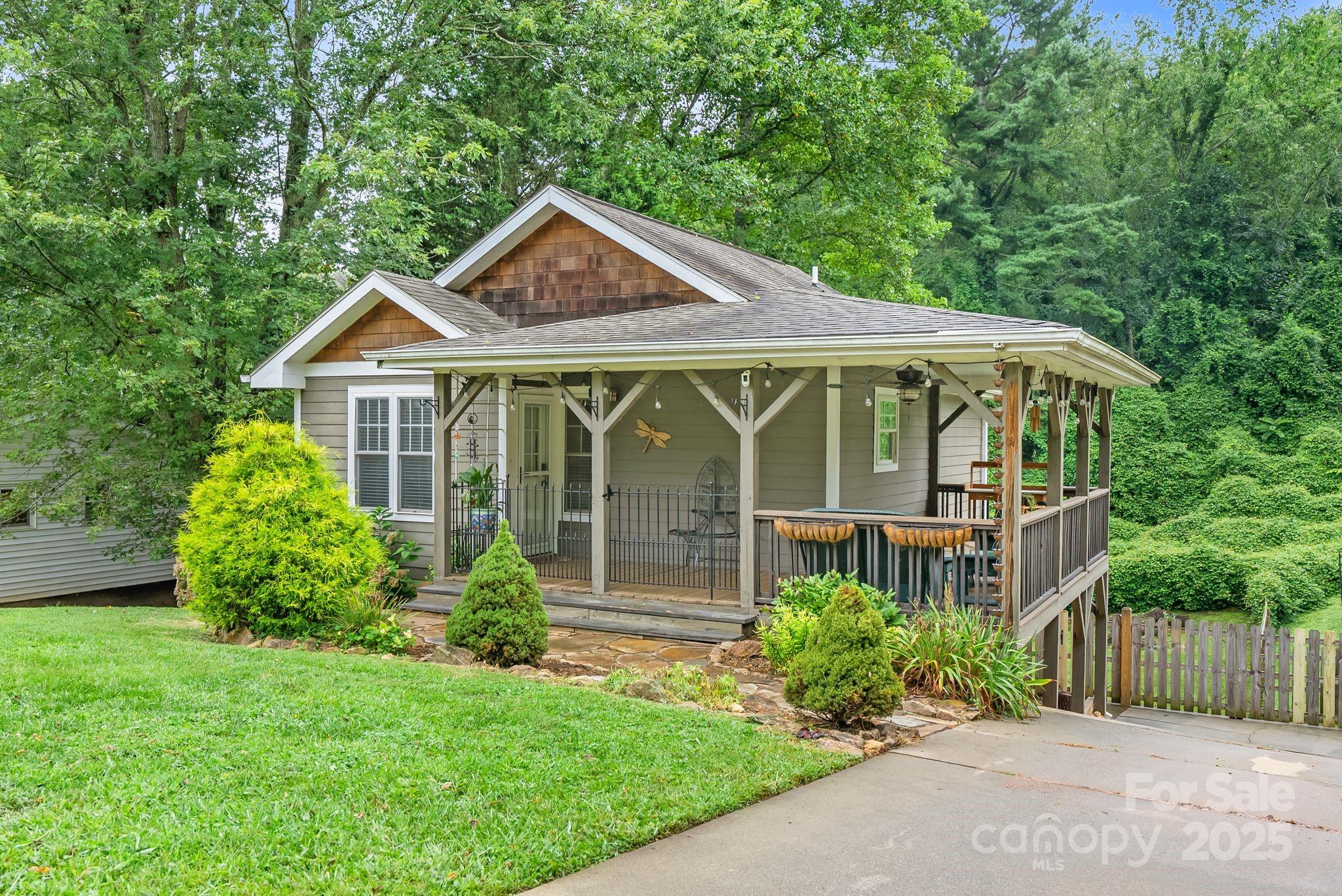 19 Rhudy Road Asheville NC 28806