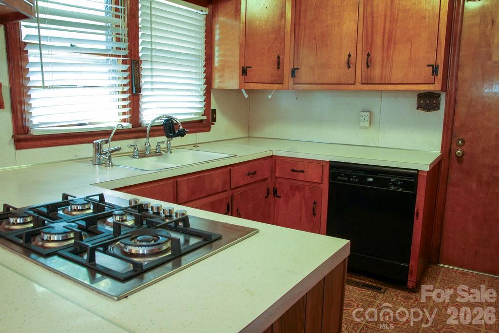 905 S 10th Street Bessemer City NC 28016