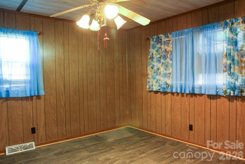 905 S 10th Street Bessemer City NC 28016
