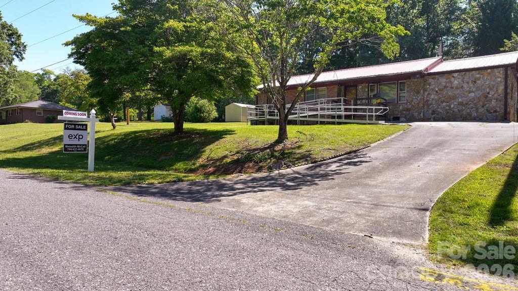 905 S 10th Street Bessemer City NC 28016