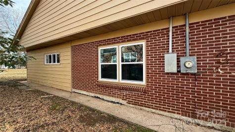 809 Howard Street Shelby NC 28152