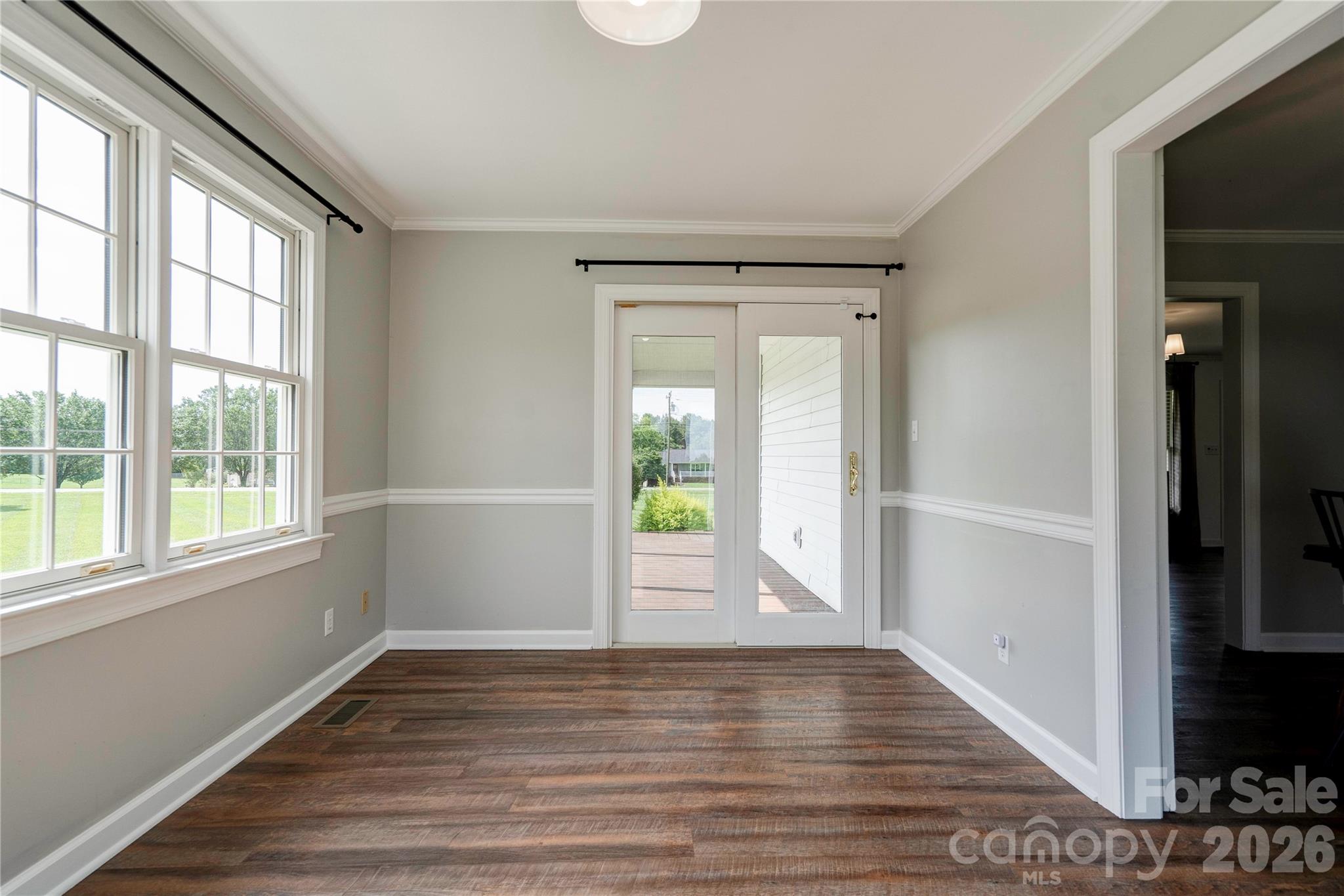 505 E Stagecoach Trail Lawndale NC 28090