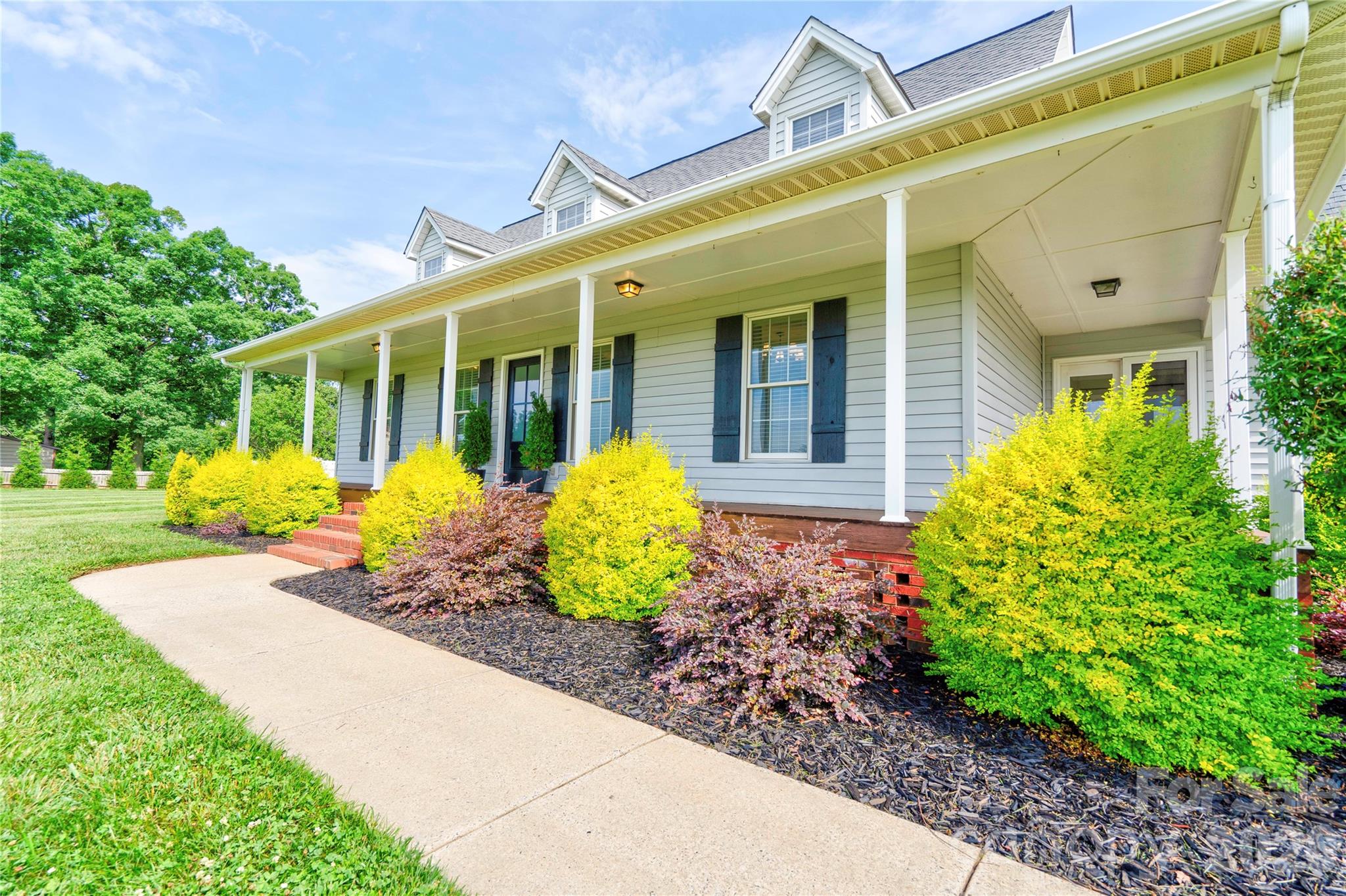 505 E Stagecoach Trail Lawndale NC 28090