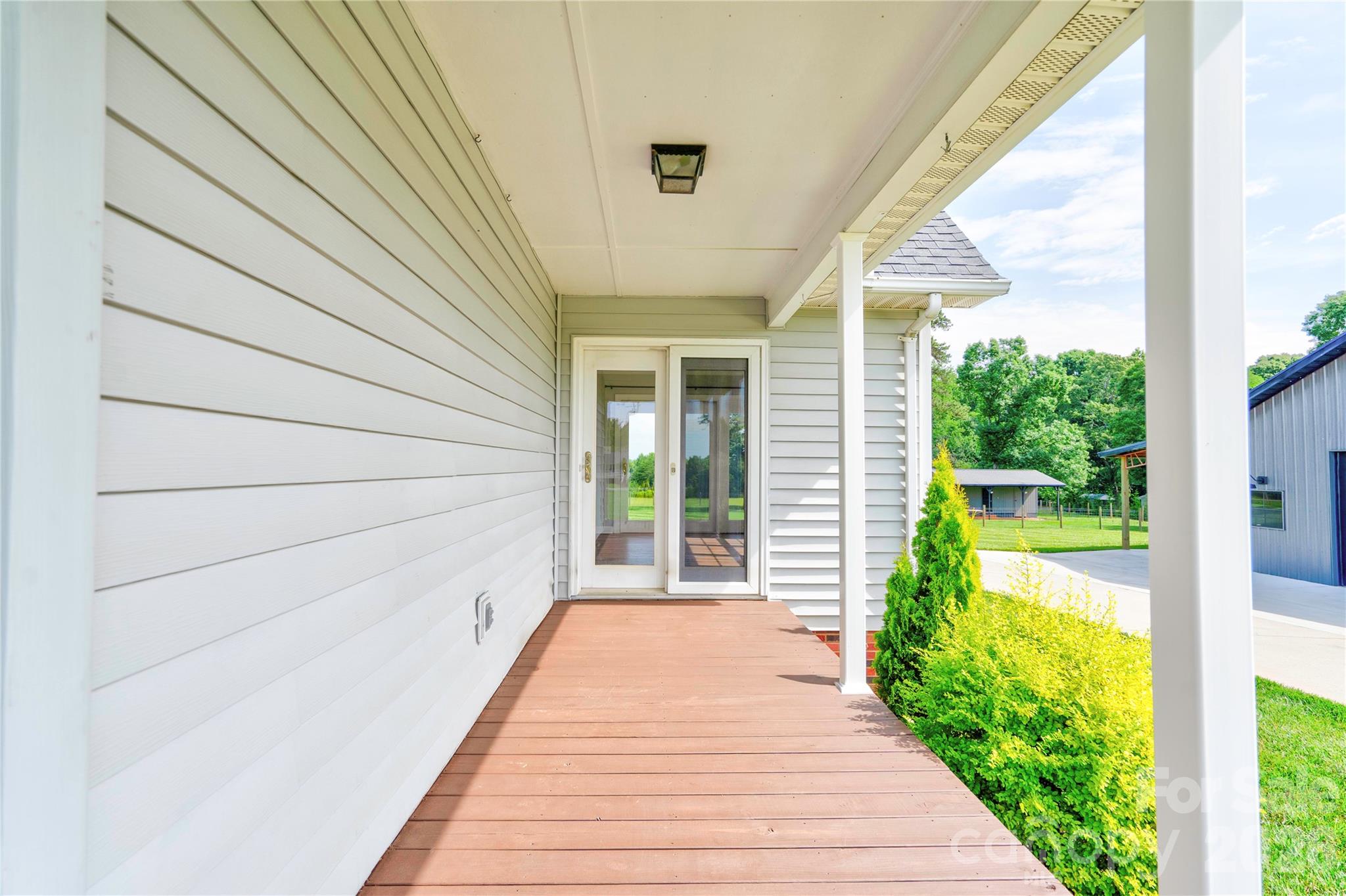 505 E Stagecoach Trail Lawndale NC 28090