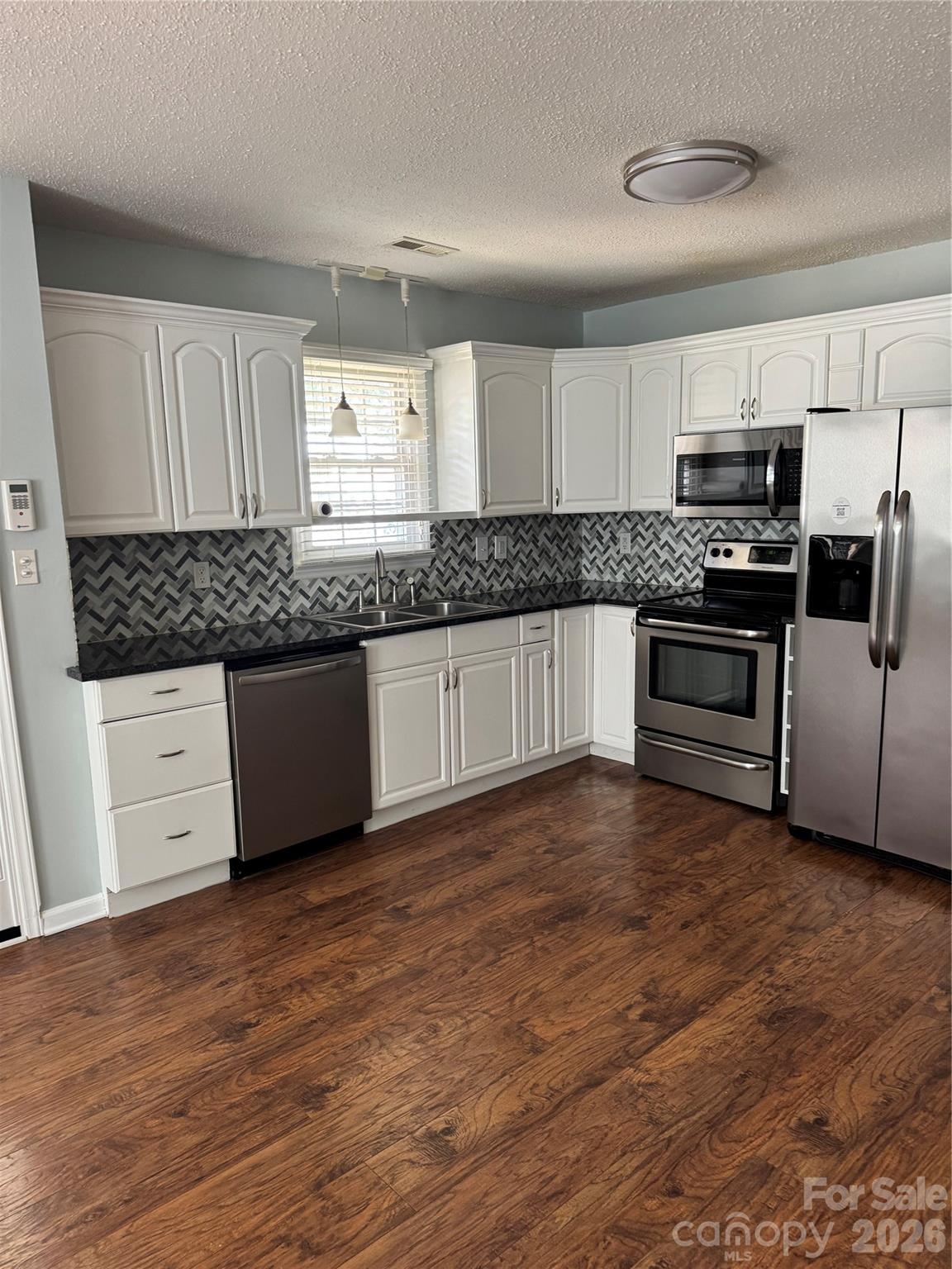203 Laurel Street SE Valdese NC 28690