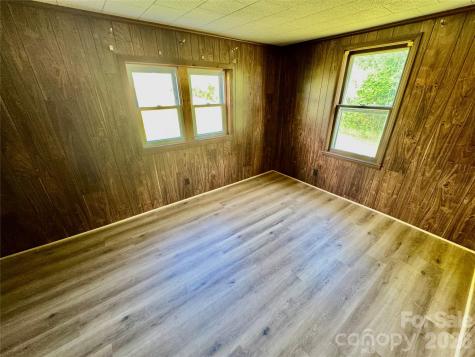 5028 Kurstie Lane Boonville NC 27011