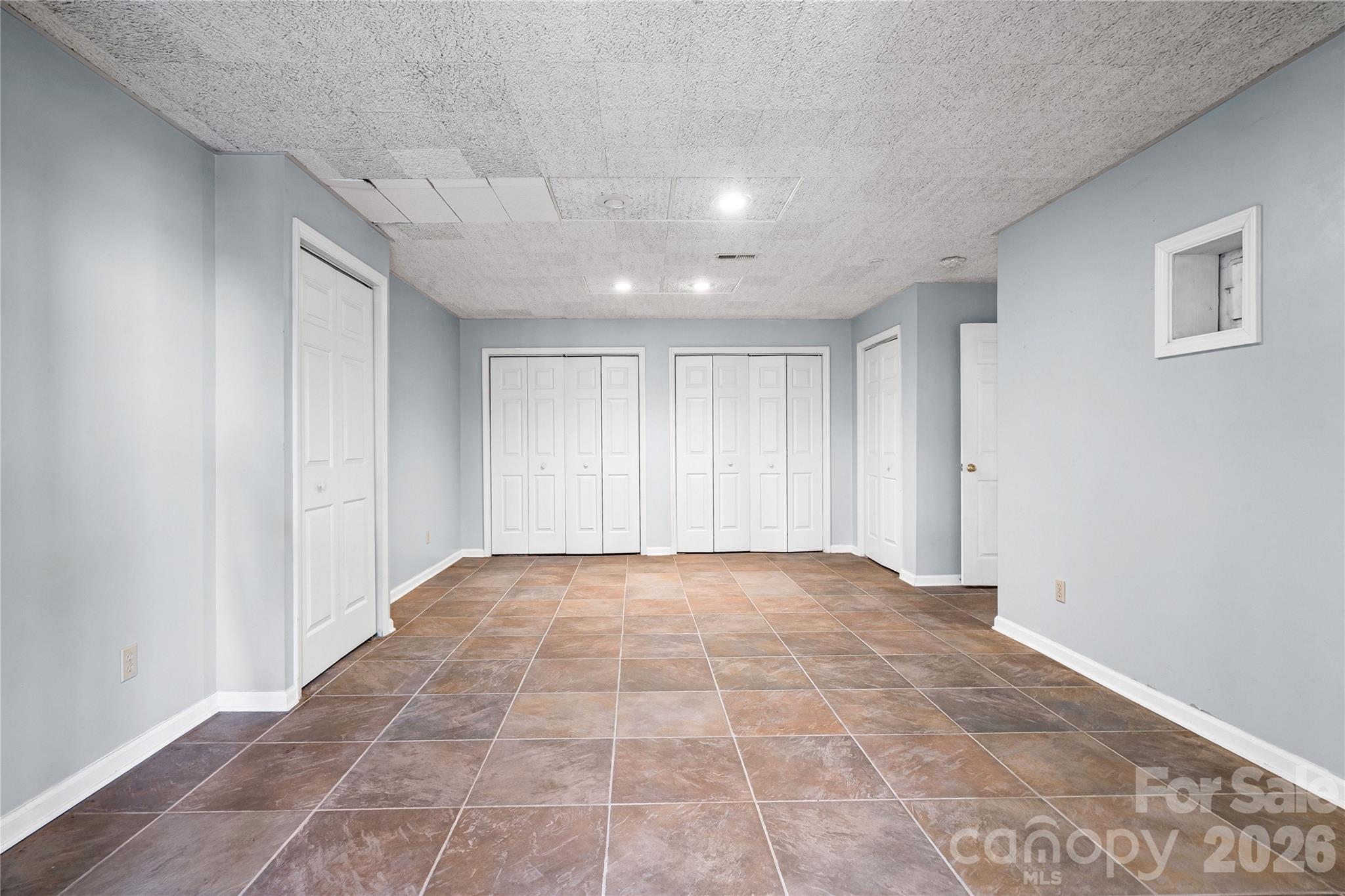 16631 Harbor View Road Charlotte NC 28278