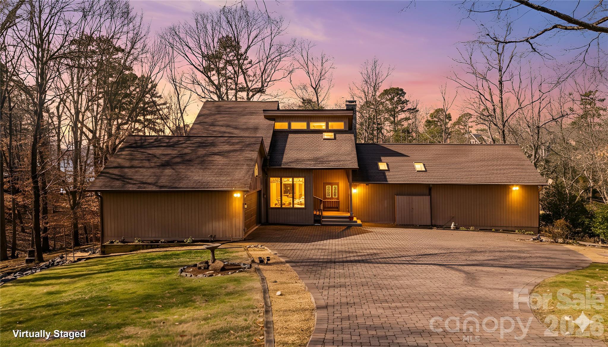 16631 Harbor View Road Charlotte NC 28278