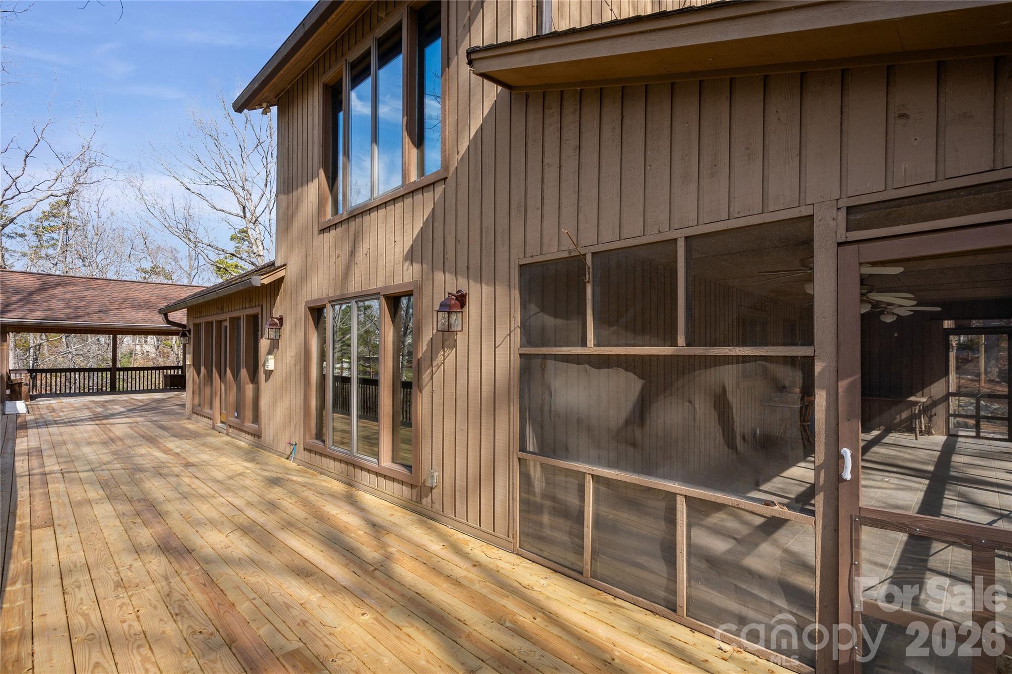 16631 Harbor View Road Charlotte NC 28278