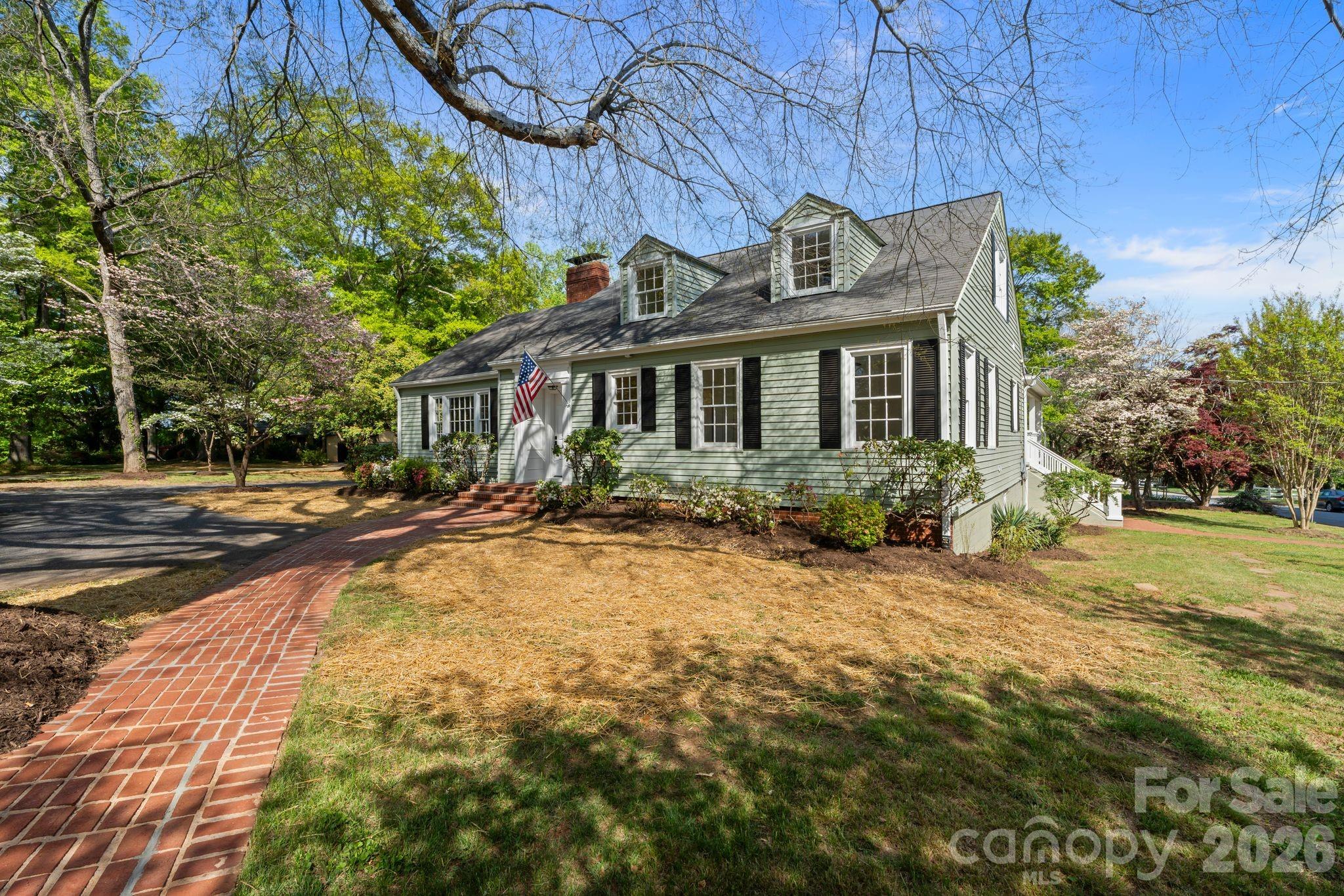 3114 N Center Street Hickory NC 28601