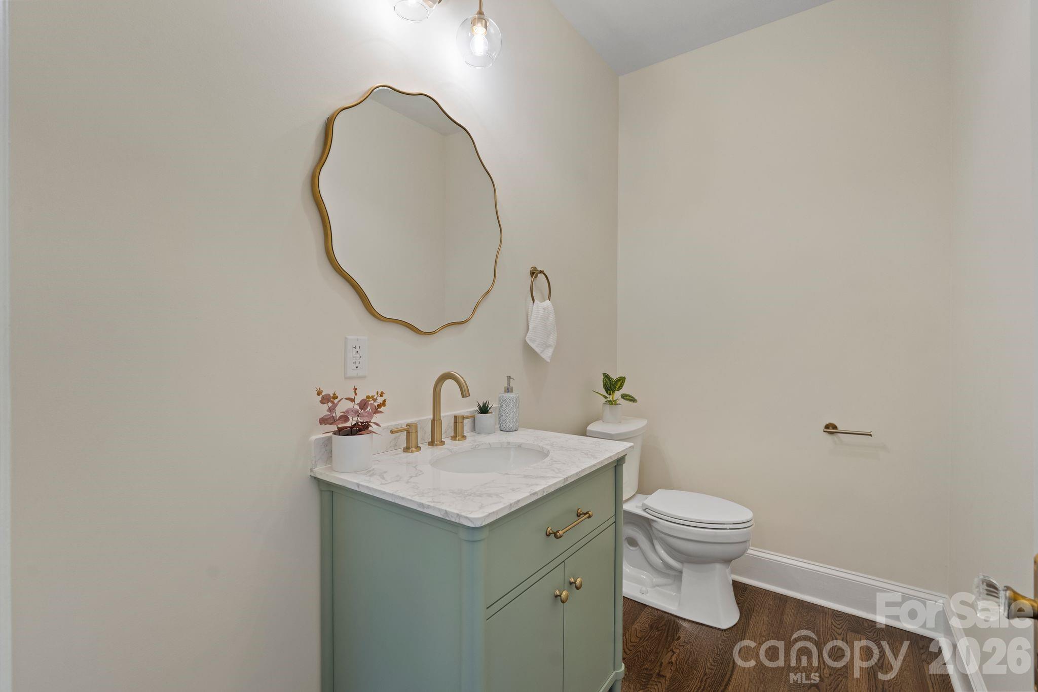 3114 N Center Street Hickory NC 28601