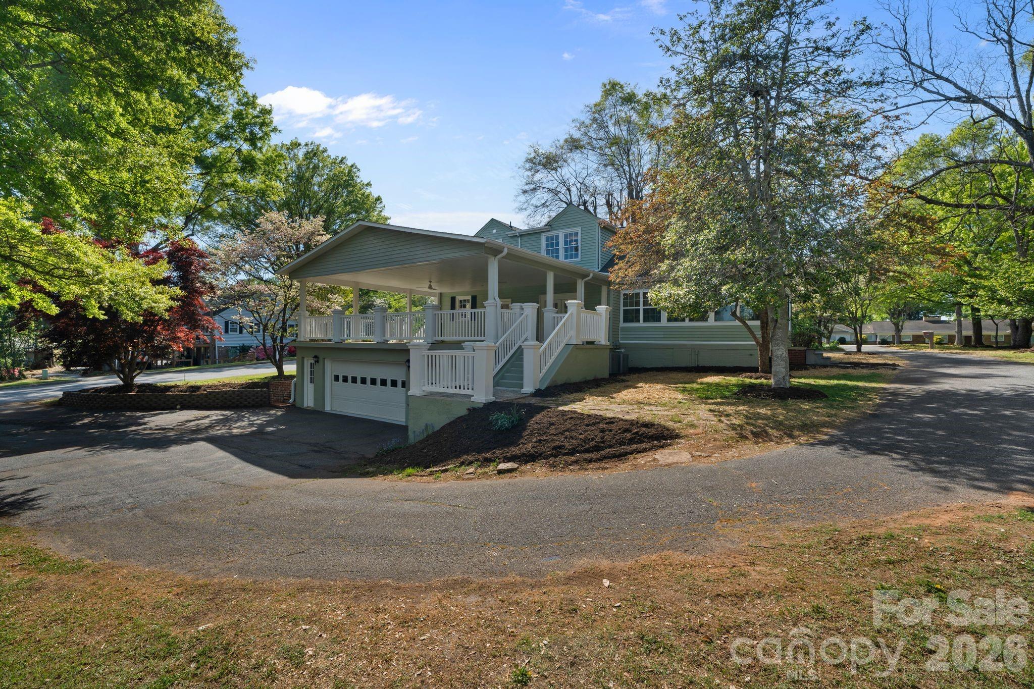 3114 N Center Street Hickory NC 28601