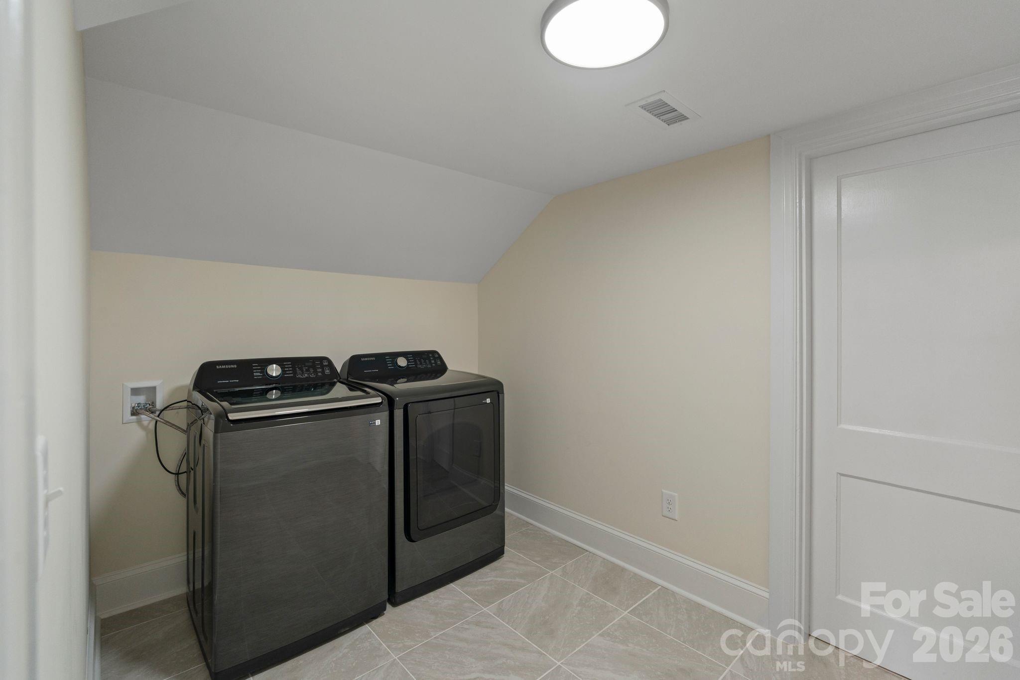 3114 N Center Street Hickory NC 28601
