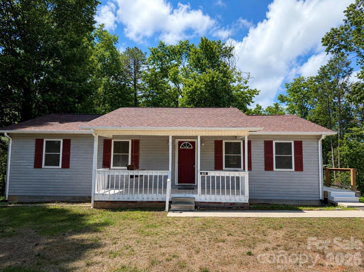 628 Hidden View Loop Marion NC 28752