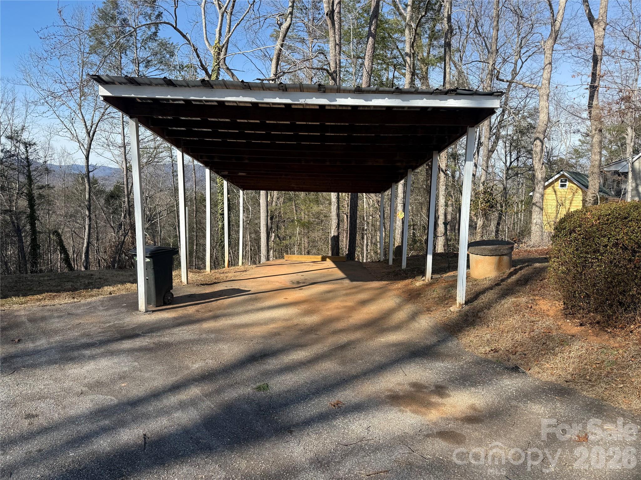 628 Hidden View Loop Marion NC 28752