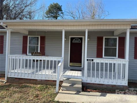 628 Hidden View Loop Marion NC 28752