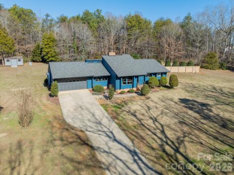 7416 Whitewash Trail Sherrills Ford NC 28673