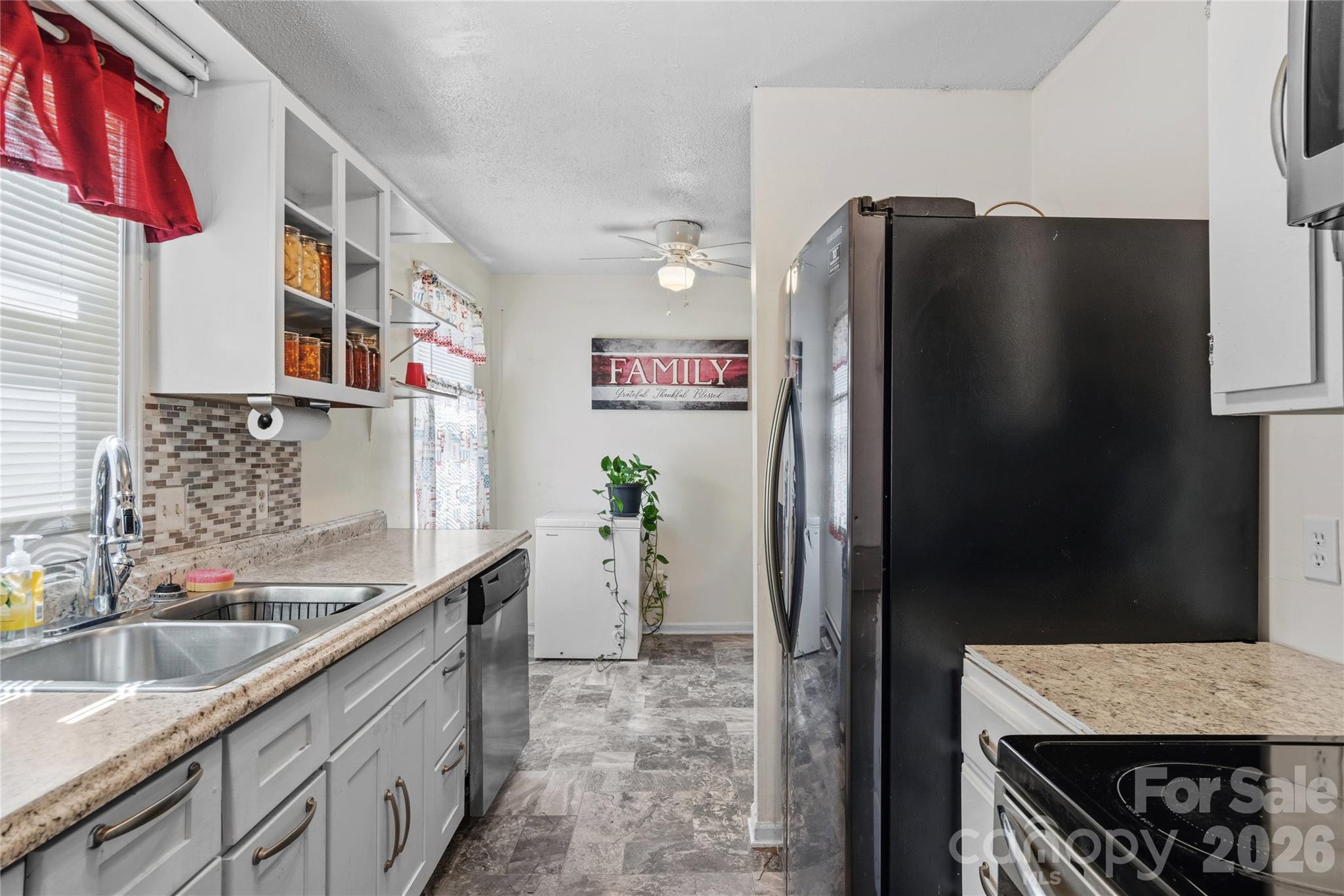 819 Mobile Street High Point NC 27260