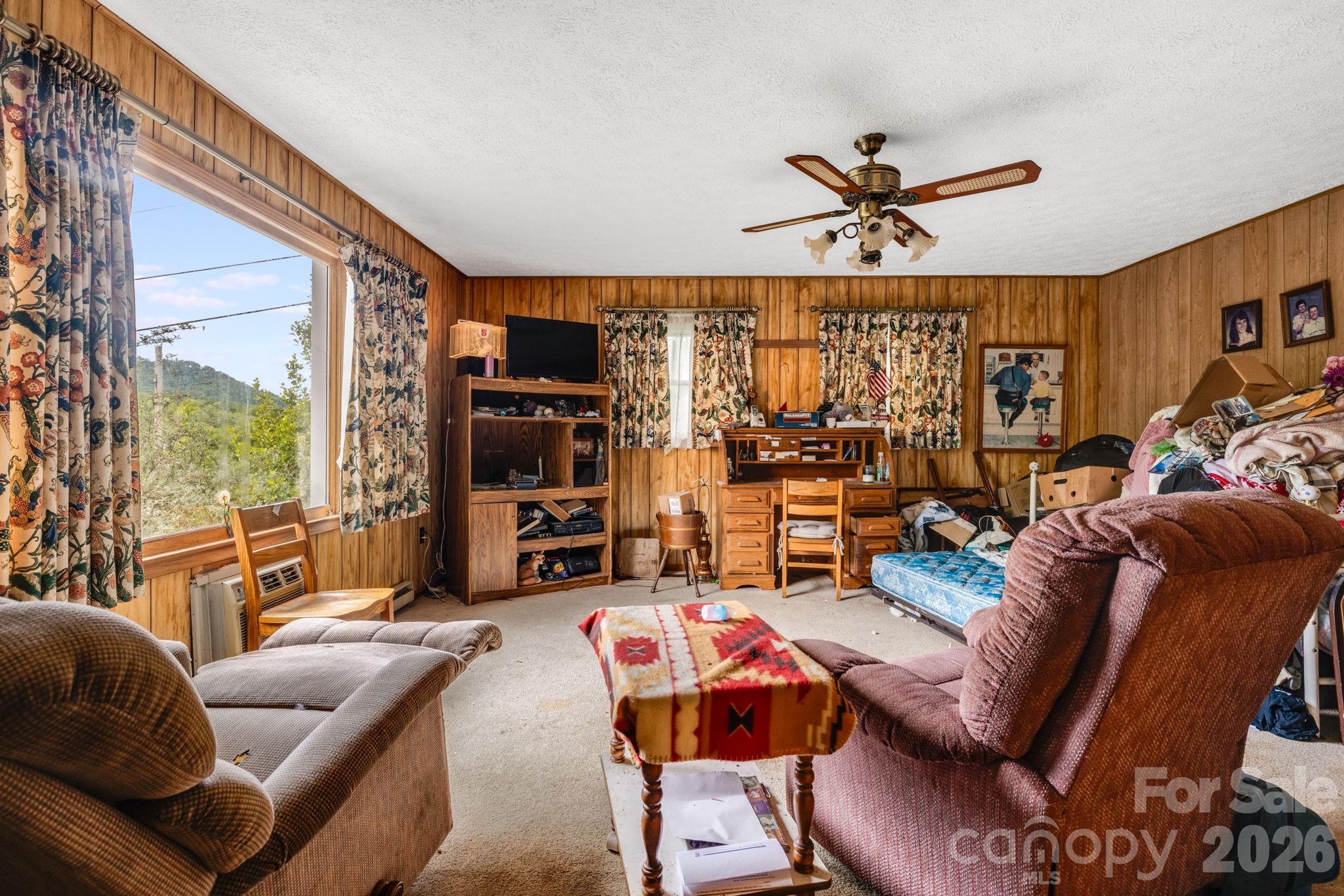 48 Ellen Avenue Canton NC 28716