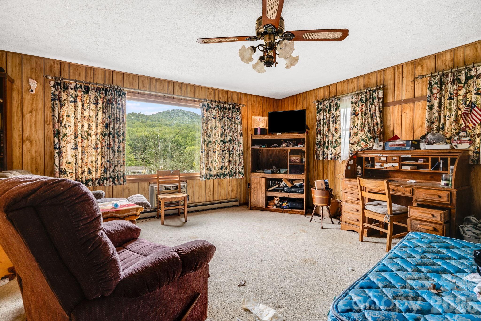 48 Ellen Avenue Canton NC 28716