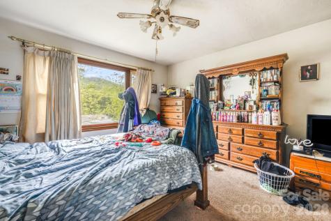 48 Ellen Avenue Canton NC 28716