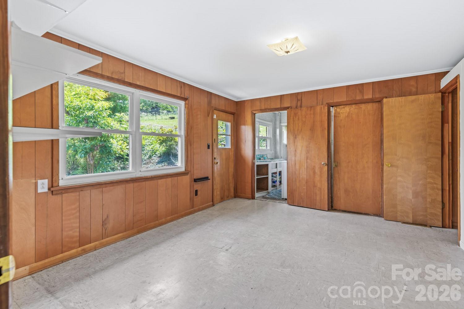 160 Mclean Road Weaverville NC 28787