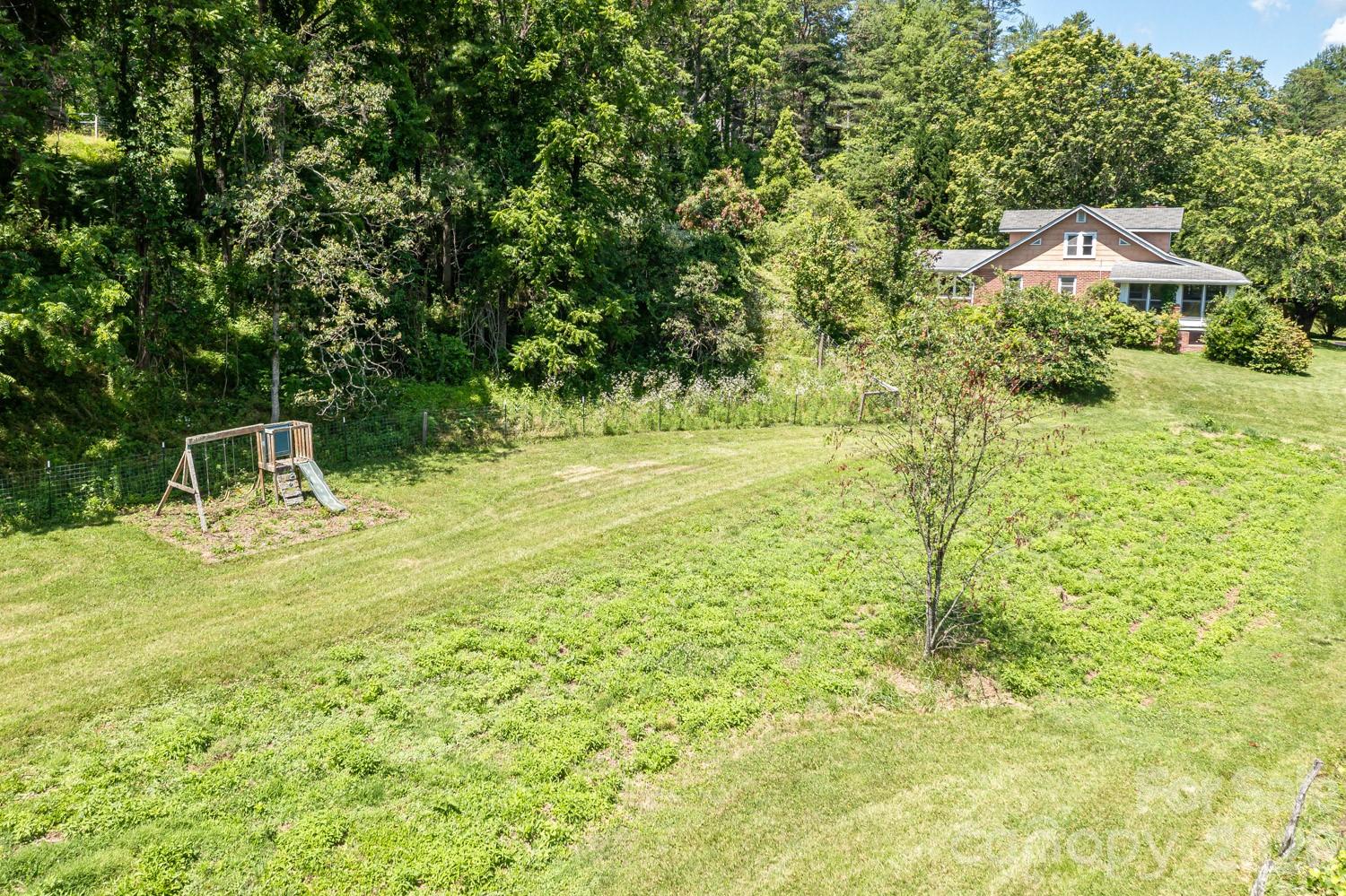 160 Mclean Road Weaverville NC 28787