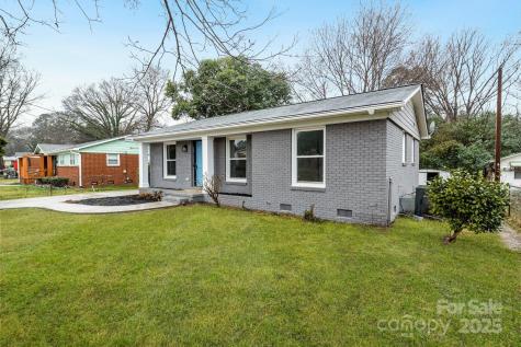 4501 Knollcrest Drive Charlotte NC 28208