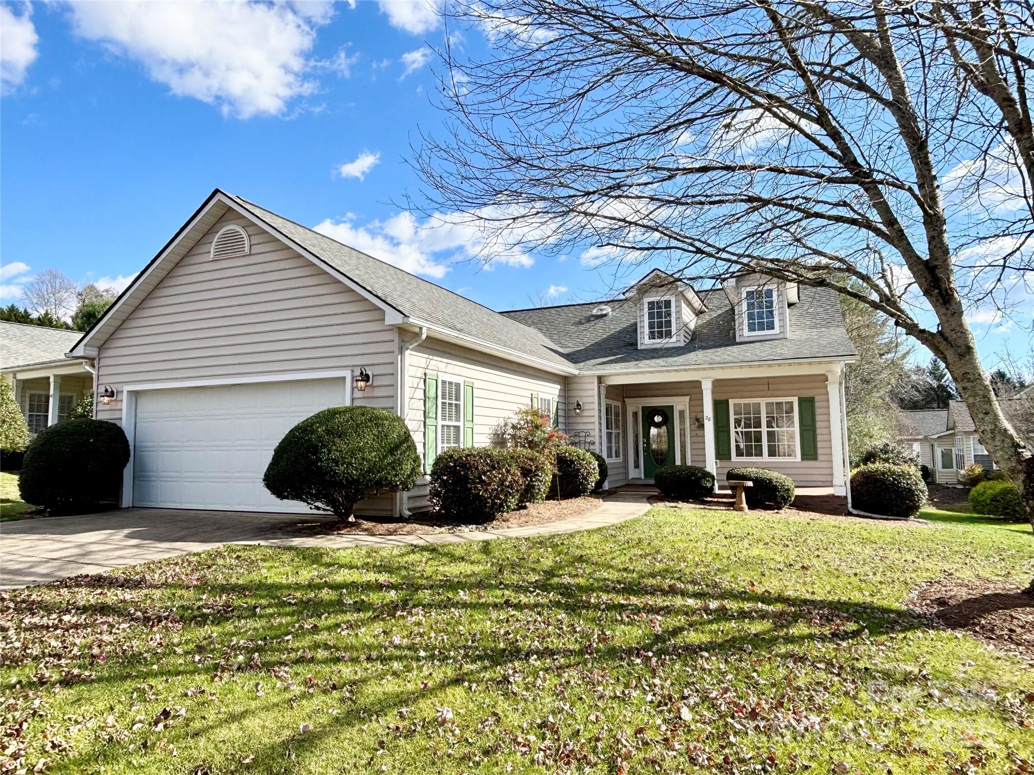 28 Canterbury Trace Brevard NC 28712