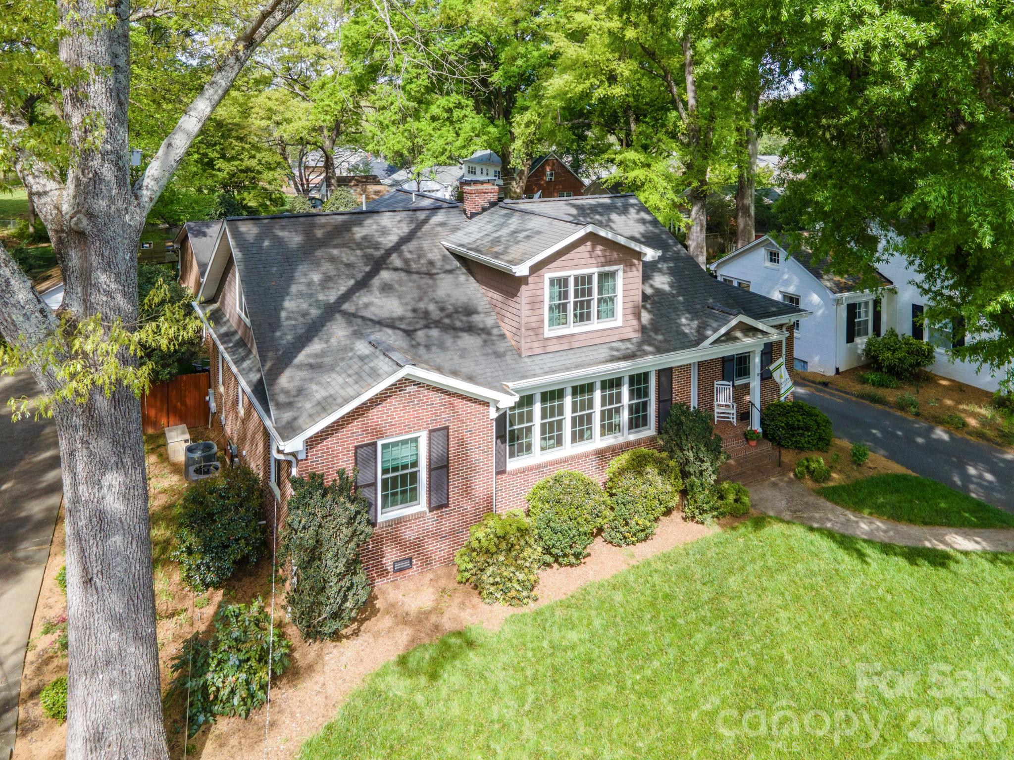 551 7th Street NW Hickory NC 28601