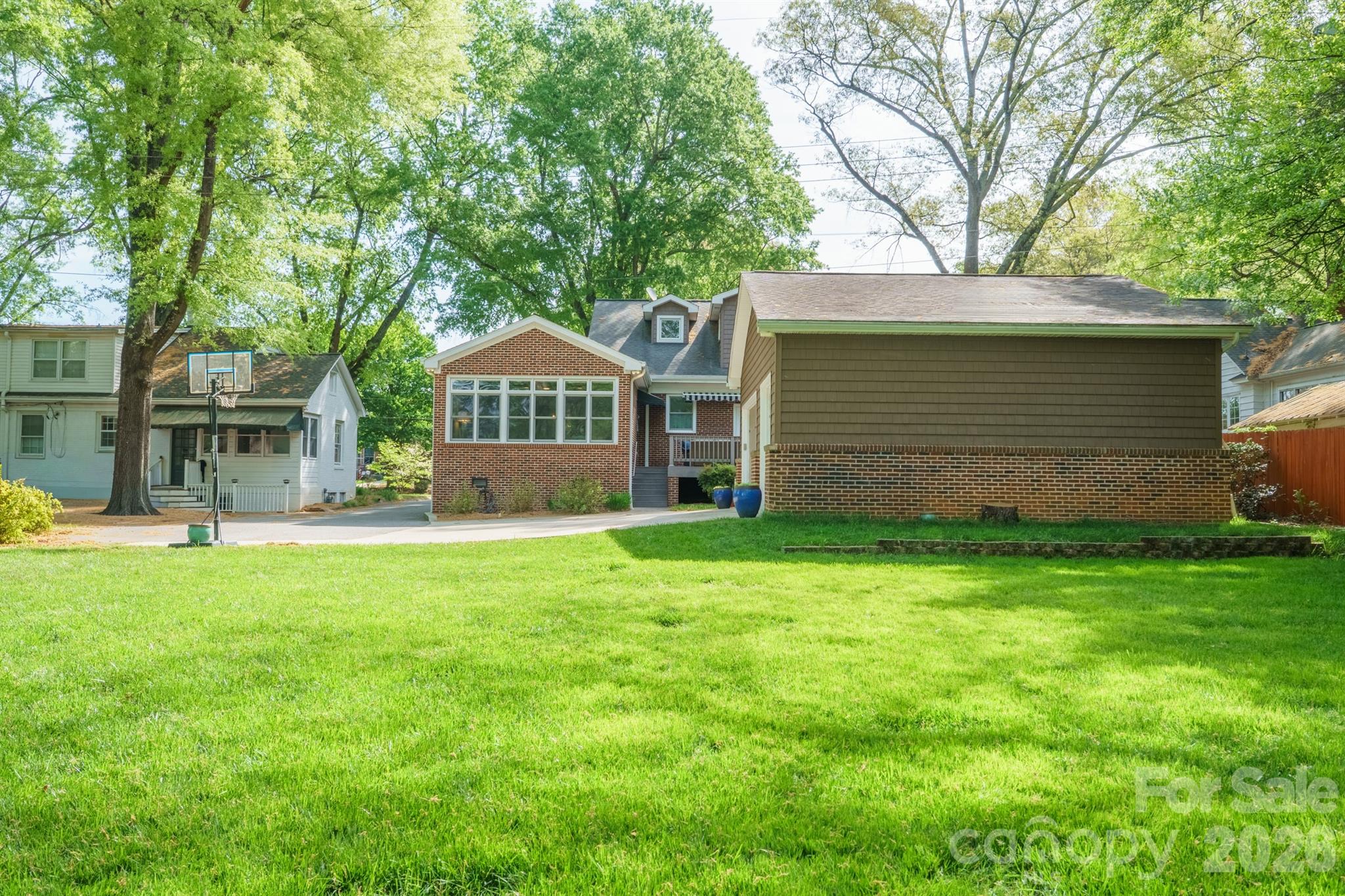551 7th Street NW Hickory NC 28601