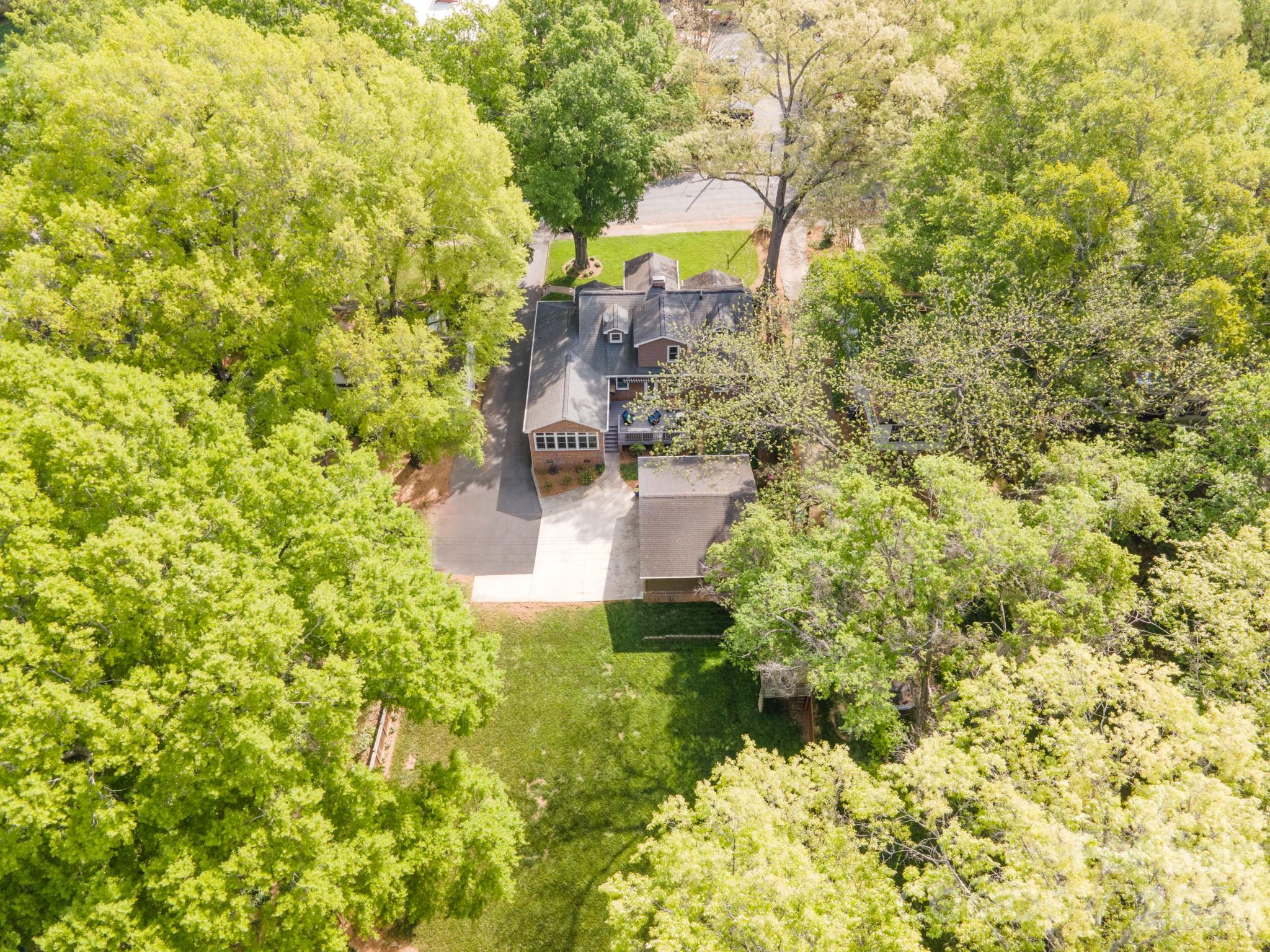 551 7th Street NW Hickory NC 28601