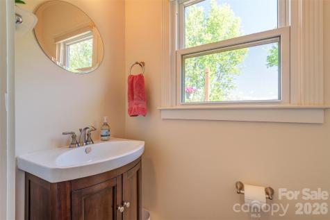 6 Clear Vista Drive Asheville NC 28805