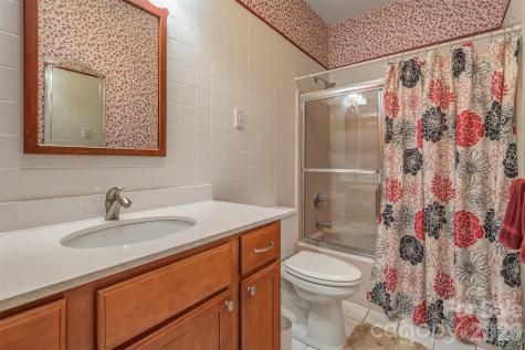 6 Clear Vista Drive Asheville NC 28805