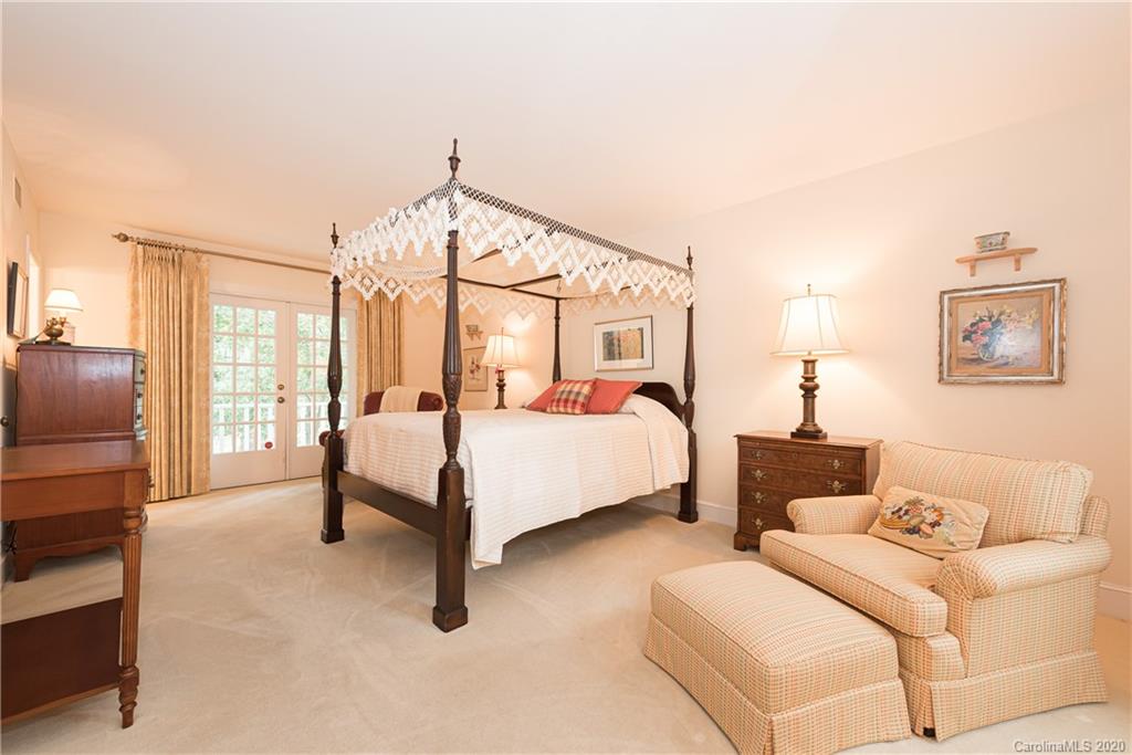 2044 Stedwick Place Charlotte NC 28211